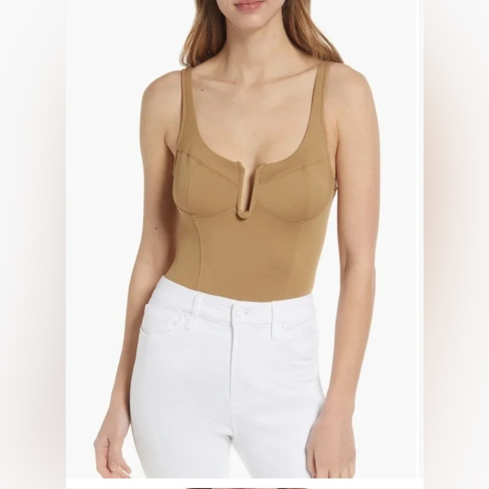 Good American Camel Bodysuit